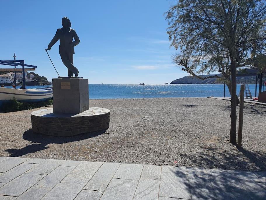 Piso Nuevo, Pk Pequeno Y A 5 Min De La Playa Caminando Lejlighed Cadaqués Eksteriør billede